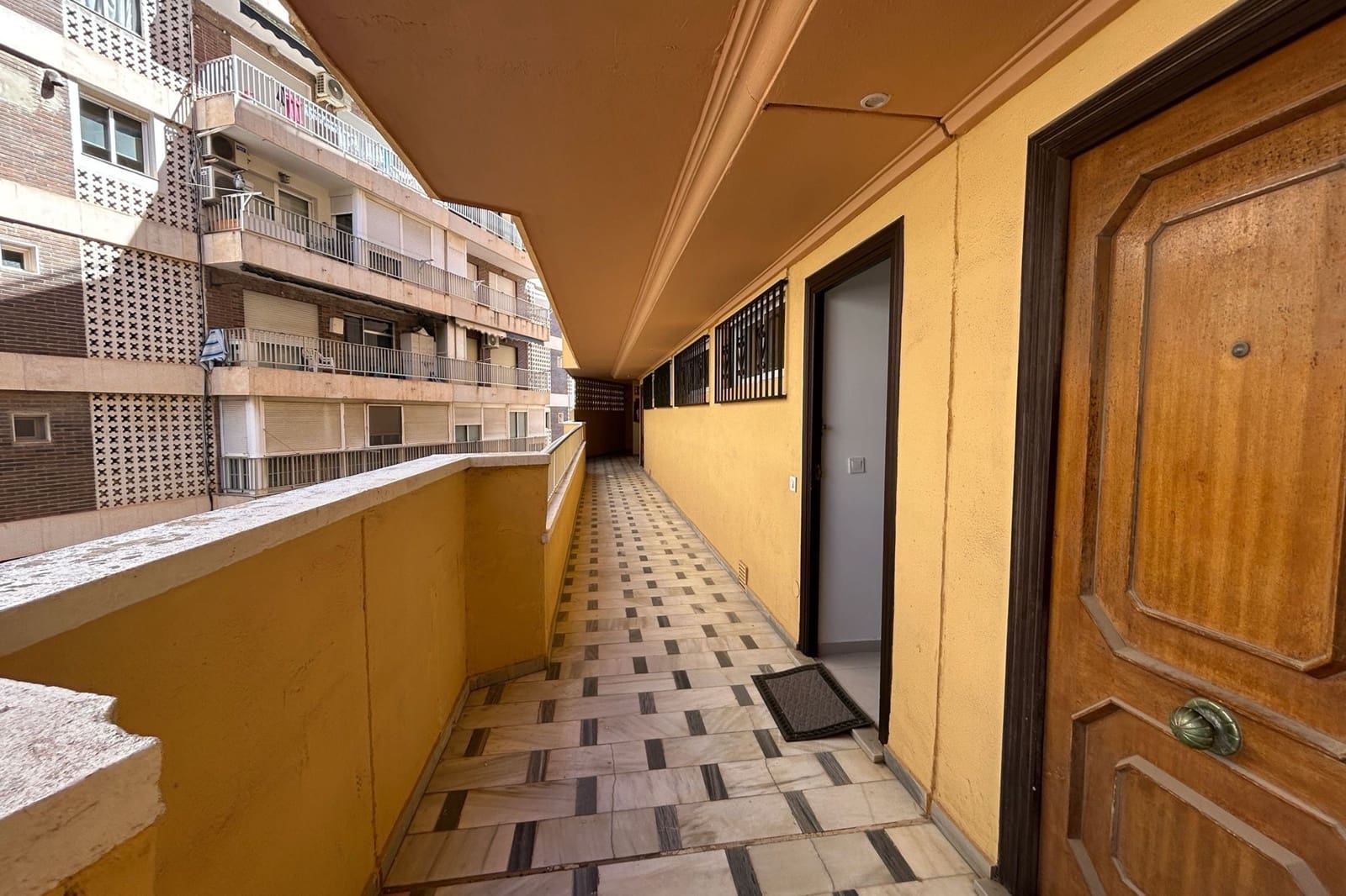 3 chambre Appartement à vendre à Torrevieja - 246 000 € (Ref: 9850576)