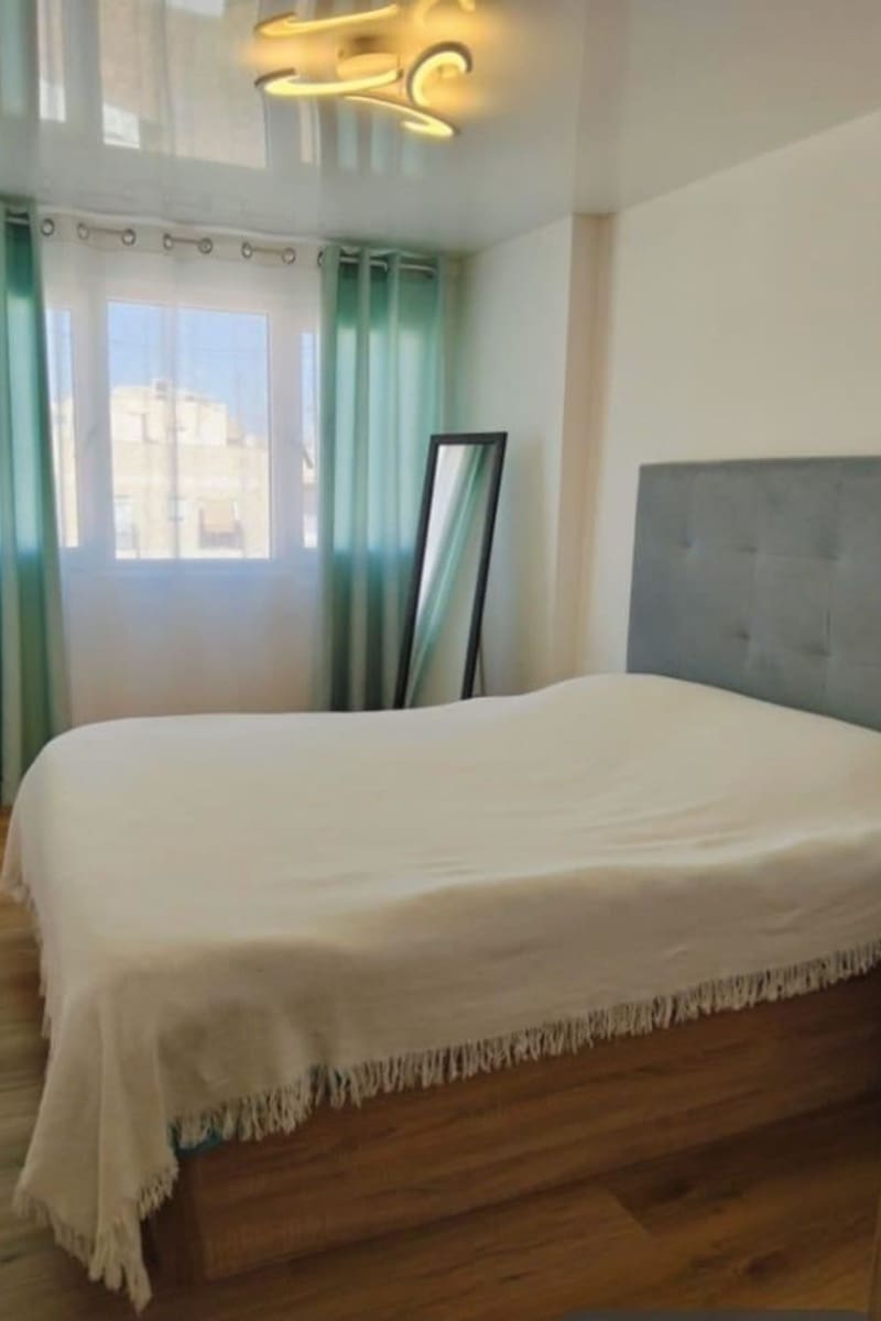 3 soveværelse Lejlighed til salg i Alicante by - € 175.000 (Ref: 9854504)