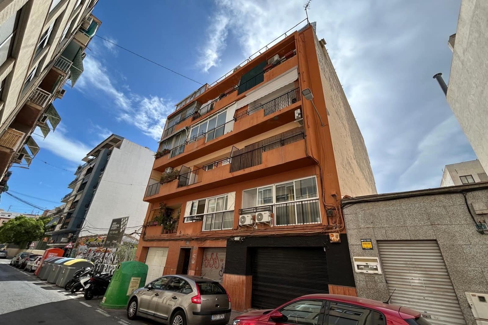 3 soveværelse Lejlighed til salg i Alicante by - € 175.000 (Ref: 9854504)