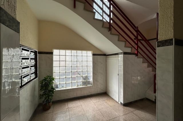 3 quarto Apartamento para venda em Carolinas Altas, Alicante cidade - 175 000 € (Ref: 9854504)