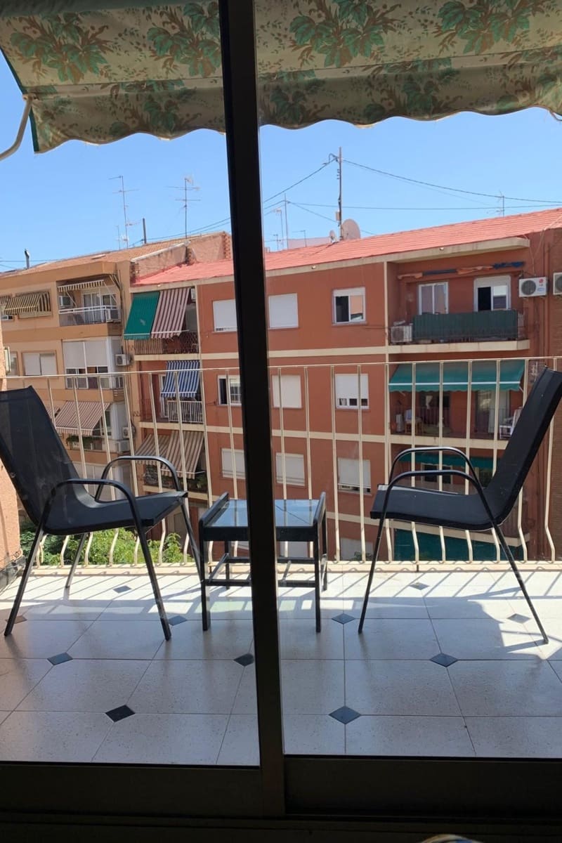 2 makuuhuone Huoneisto myytävänä paikassa La Alcoraya - 156 000 € (Ref: 9854506)