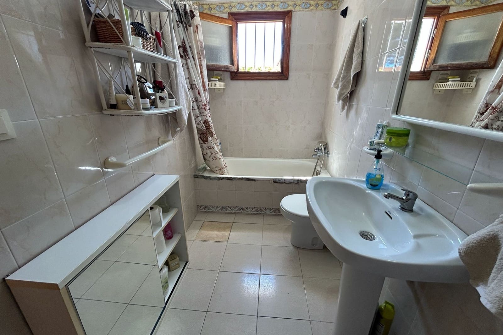 1 makuuhuone Omakotitalo myytävänä paikassa Torrevieja - 148 900 € (Ref: 9858920)