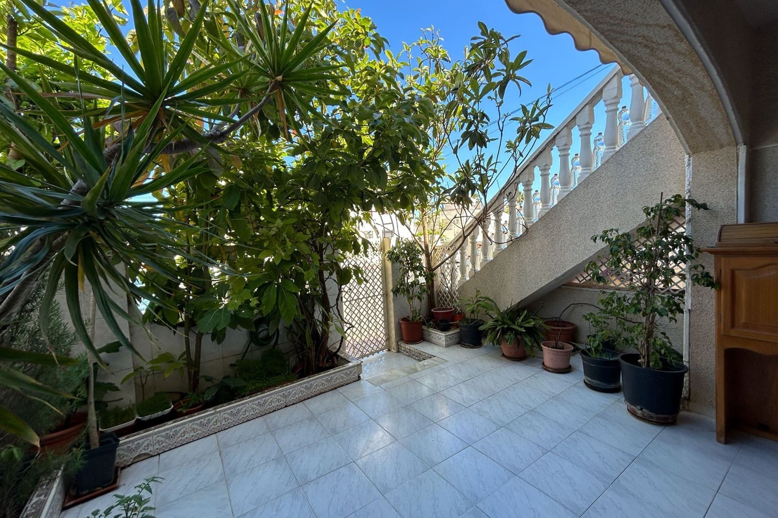 1 makuuhuone Omakotitalo myytävänä paikassa Torrevieja - 148 900 € (Ref: 9858920)