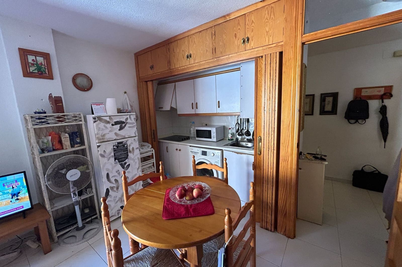 1 sovrum Lägenhet till salu i Torrevieja - 135 000 € (Ref: 9861246)