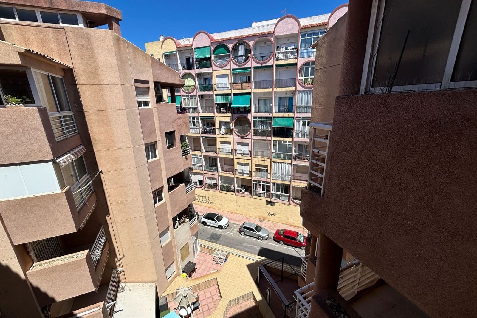 1 sovrum Lägenhet till salu i Torrevieja - 135 000 € (Ref: 9861246)