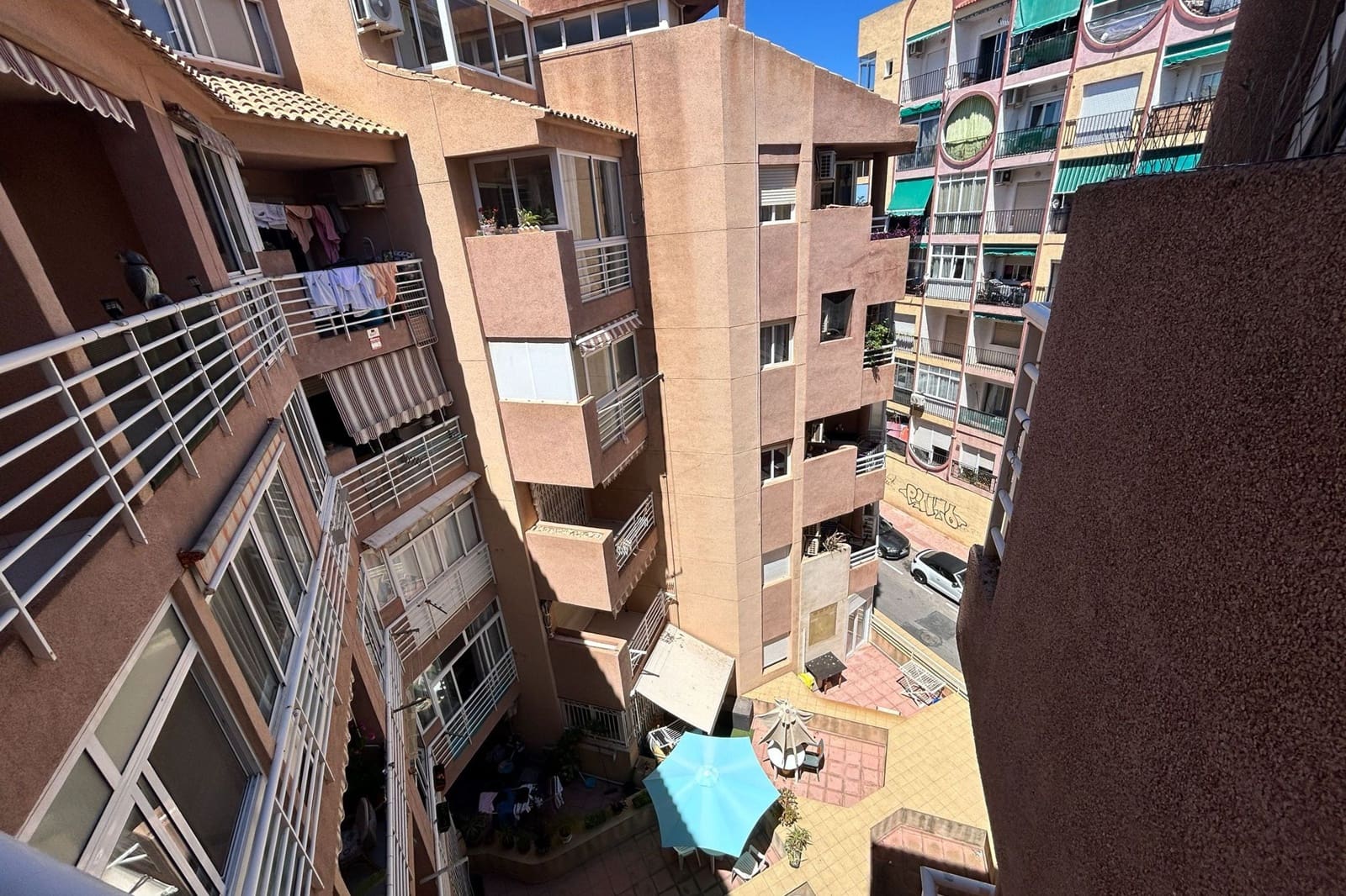 1 sovrum Lägenhet till salu i Torrevieja - 135 000 € (Ref: 9861246)