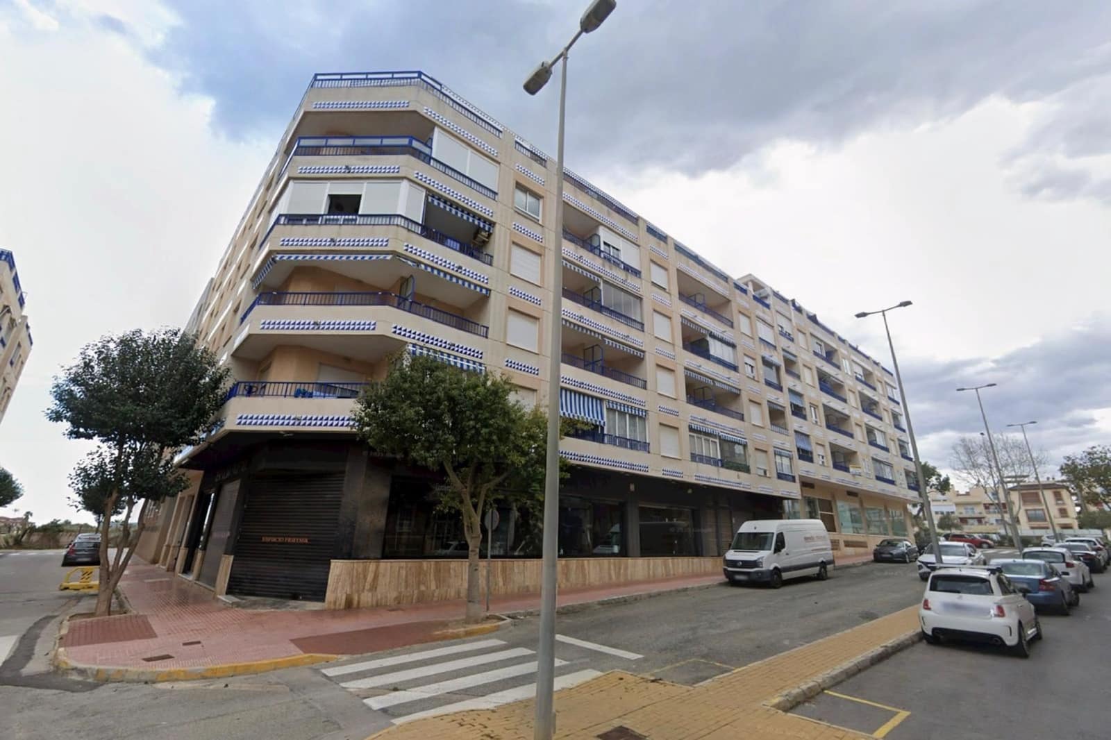 2 bedroom Apartment for sale in Guardamar del Segura - € 180,000 (Ref: 9866043)