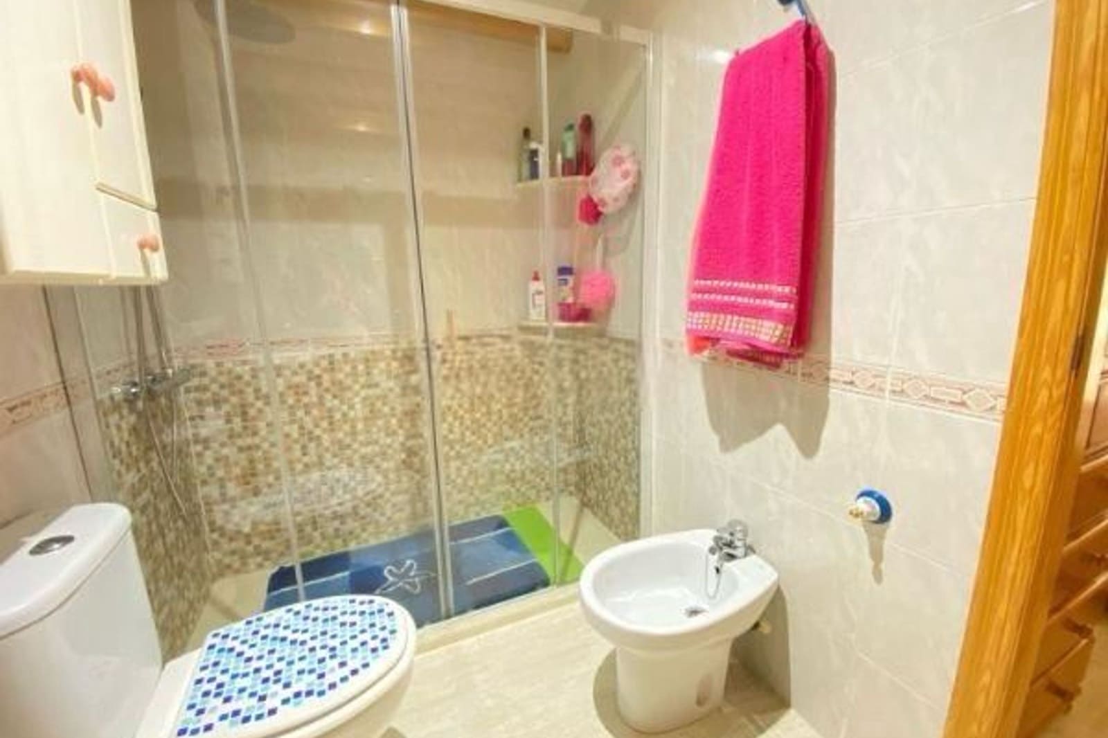 2 bedroom Apartment for sale in Guardamar del Segura - € 180,000 (Ref: 9866043)