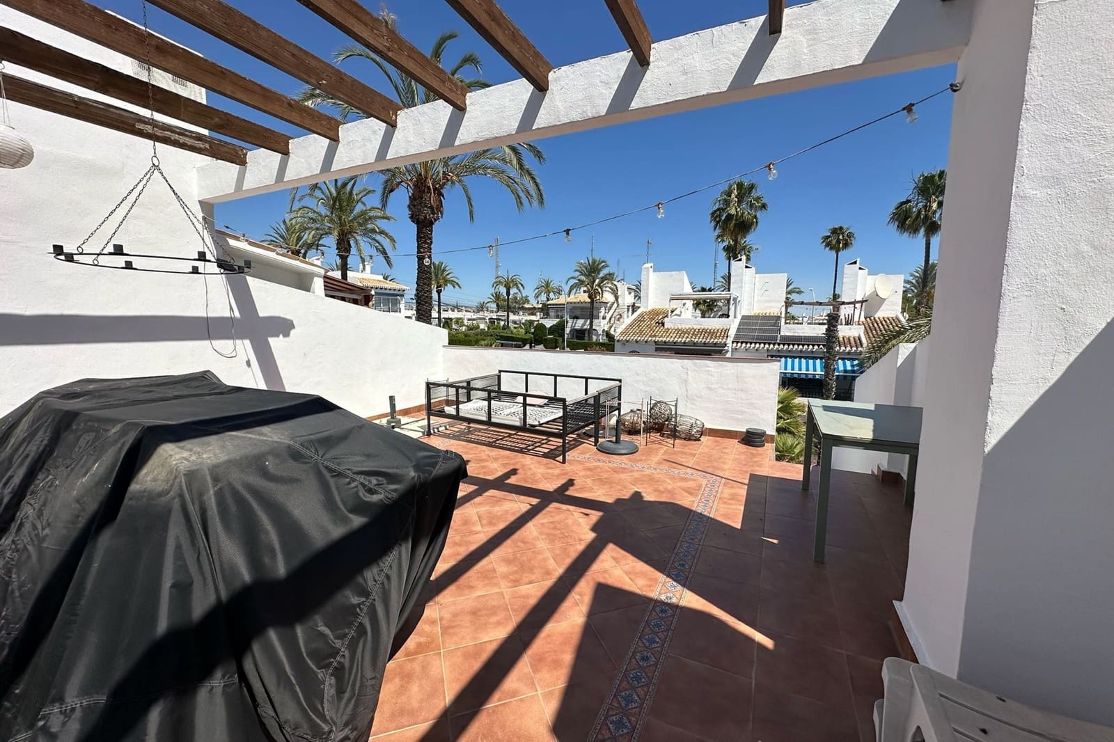 2 chambre Maison de Ville à vendre à Villamartin avec piscine - 229 900 € (Ref: 9867441)