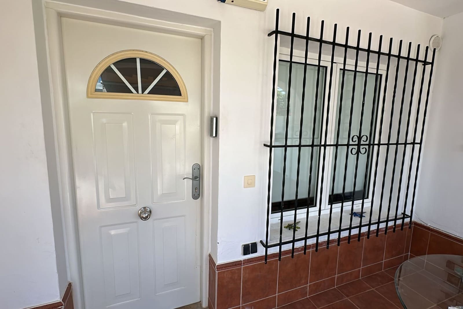 2 chambre Maison de Ville à vendre à Villamartin avec piscine - 229 900 € (Ref: 9867441)