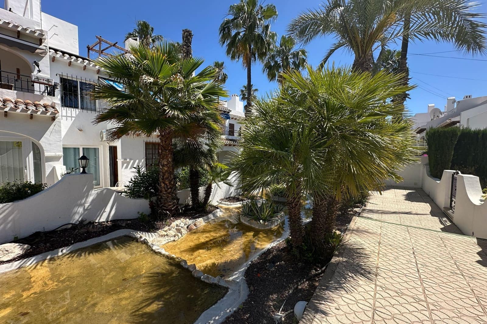 2 chambre Maison de Ville à vendre à Villamartin avec piscine - 229 900 € (Ref: 9867441)