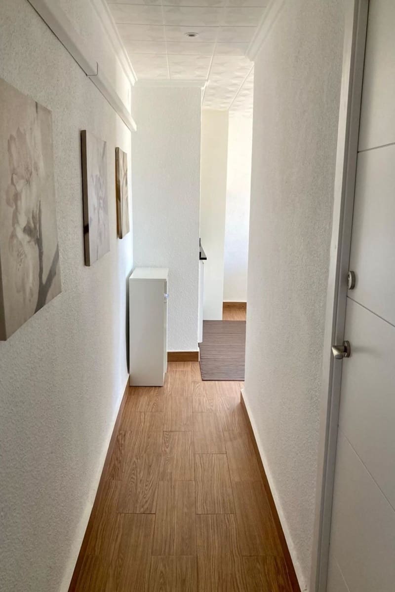 3 soverom Hus til salgs i Torrevieja - € 182 000 (Ref: 9867662)