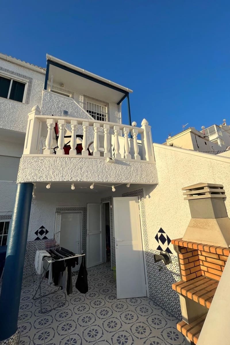 3 soverom Hus til salgs i Torrevieja - € 182 000 (Ref: 9867662)