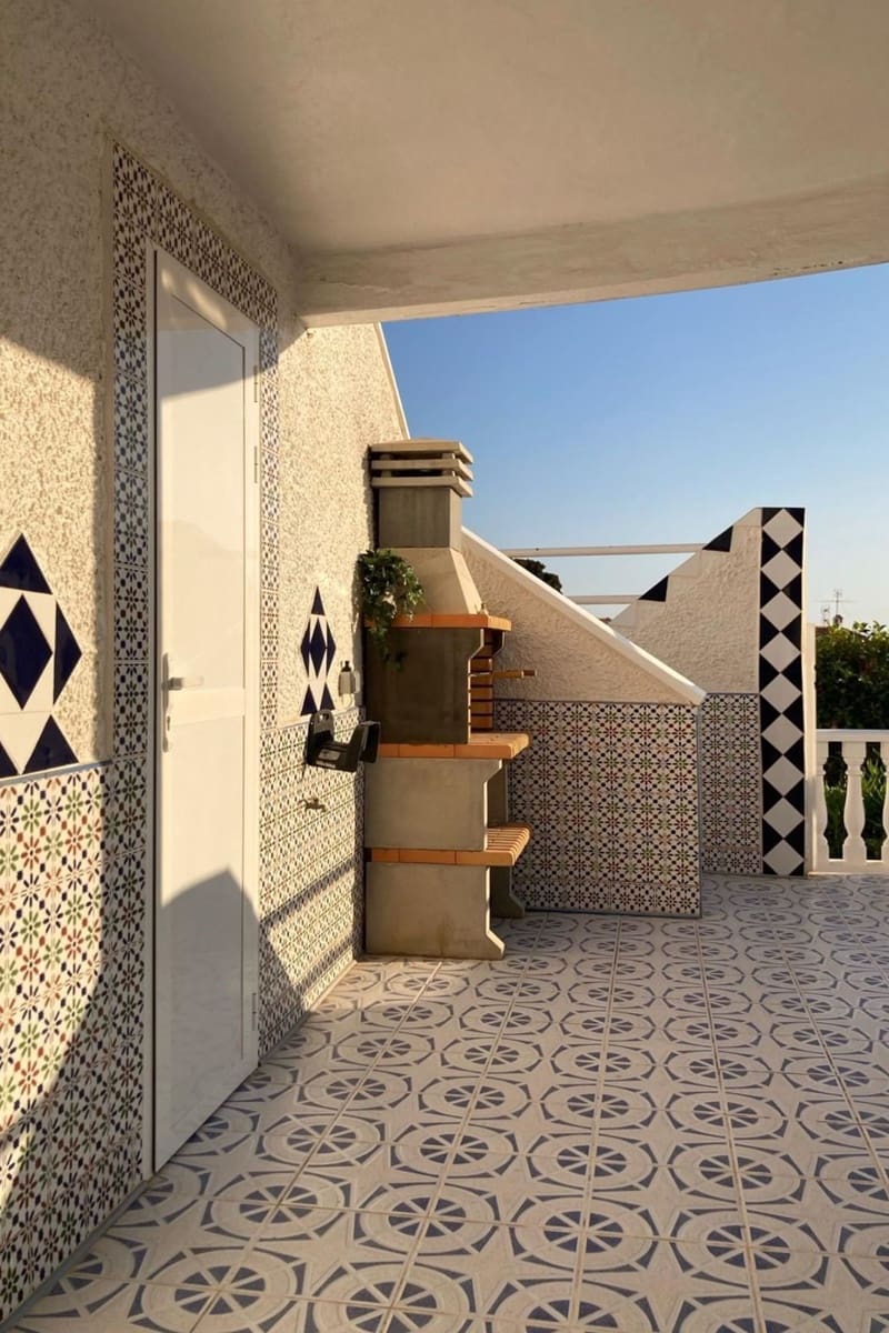 3 soverom Hus til salgs i Torrevieja - € 182 000 (Ref: 9867662)