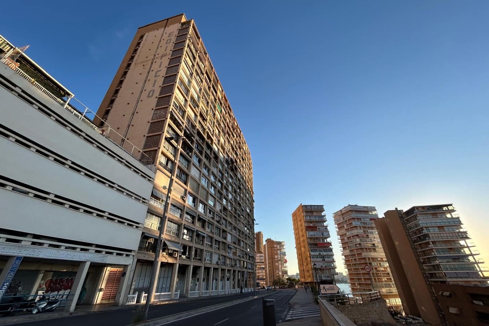 1 slaapkamer Appartement te koop in Alicante stad - € 175.000 (Ref: 9867663)
