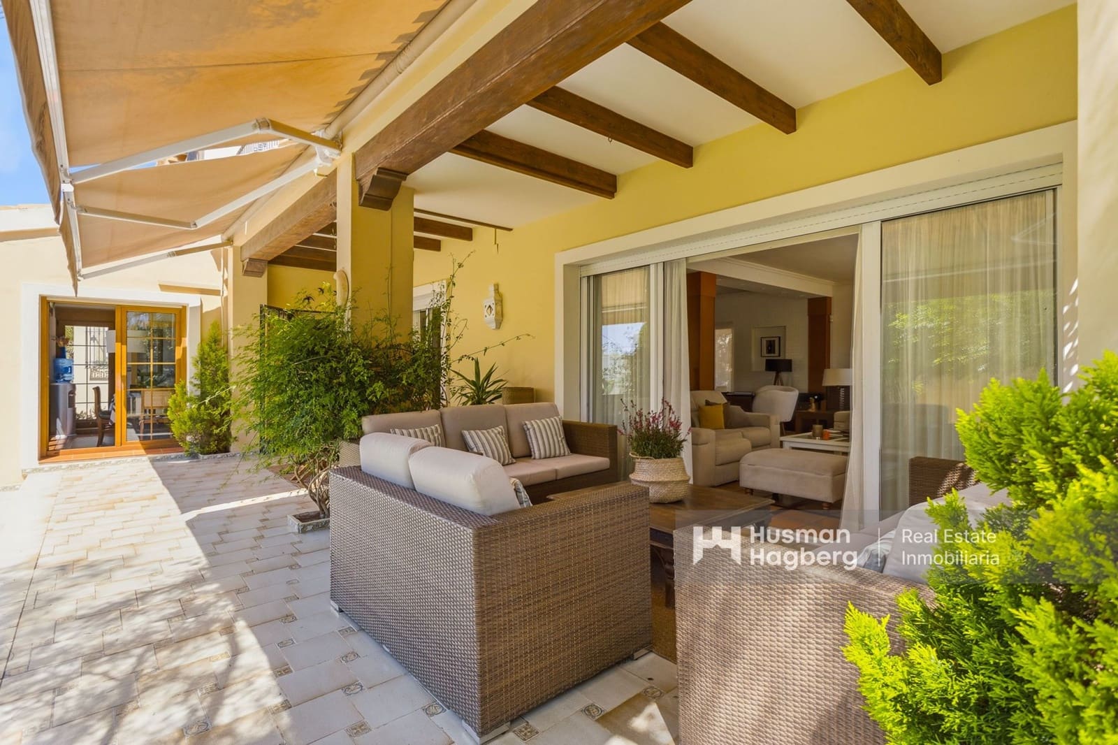 5 Zimmer Villa zu verkaufen in Aguas Nuevas mit Pool - 1.650.000 € (Ref: 9875313)