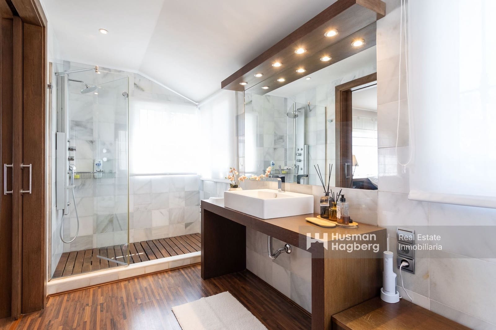 5 Zimmer Villa zu verkaufen in Aguas Nuevas mit Pool - 1.650.000 € (Ref: 9875313)