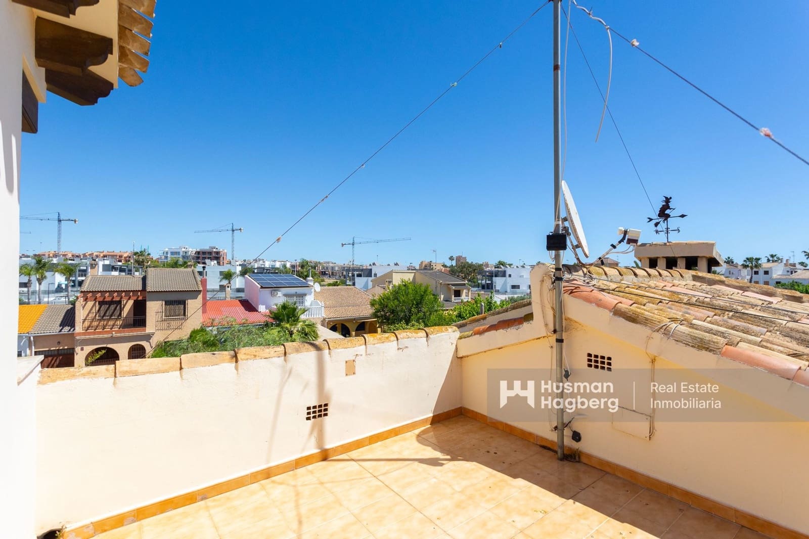 5 Zimmer Villa zu verkaufen in Aguas Nuevas mit Pool - 1.650.000 € (Ref: 9875313)