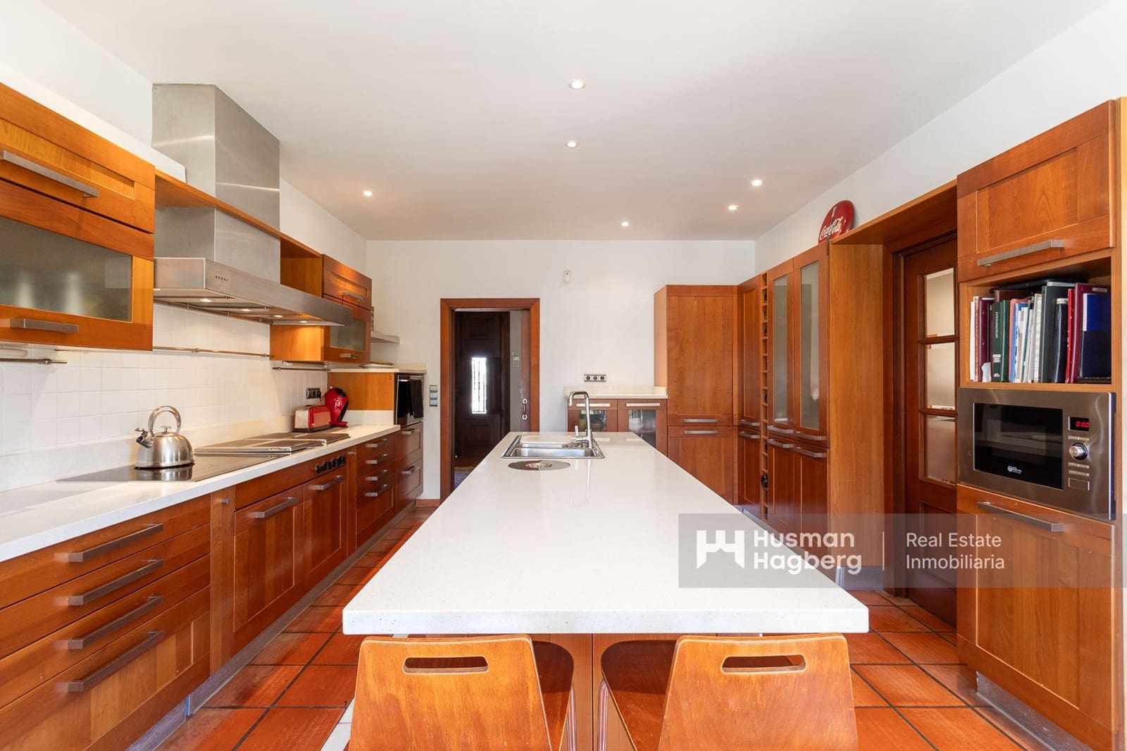 5 Zimmer Villa zu verkaufen in Aguas Nuevas mit Pool - 1.650.000 € (Ref: 9875313)