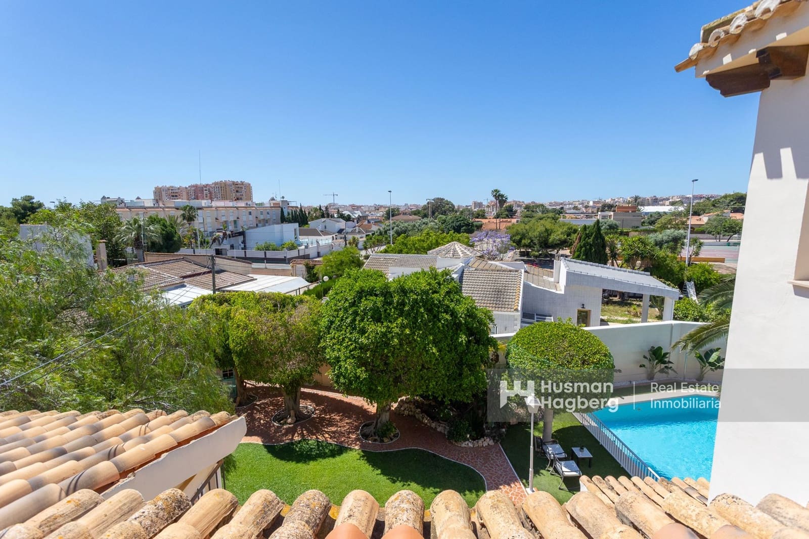 5 Zimmer Villa zu verkaufen in Aguas Nuevas mit Pool - 1.650.000 € (Ref: 9875313)