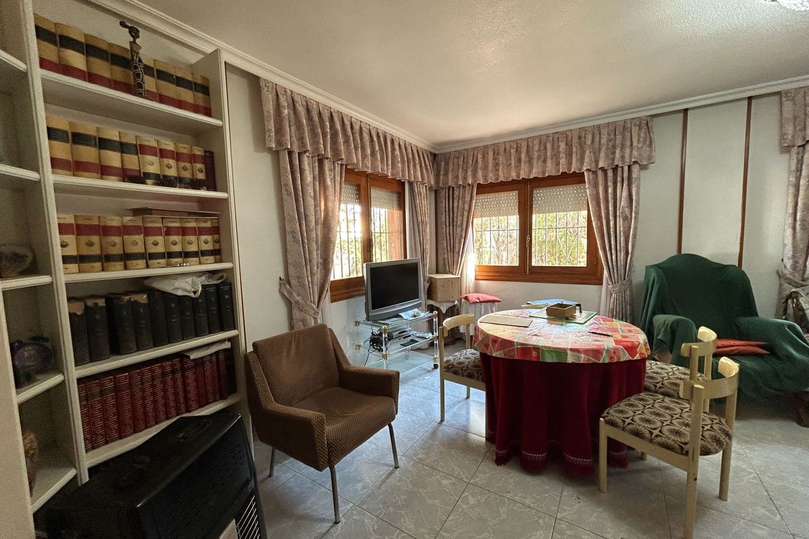6 soveværelse Villa til salg i Los Balcones - € 550.000 (Ref: 9875314)