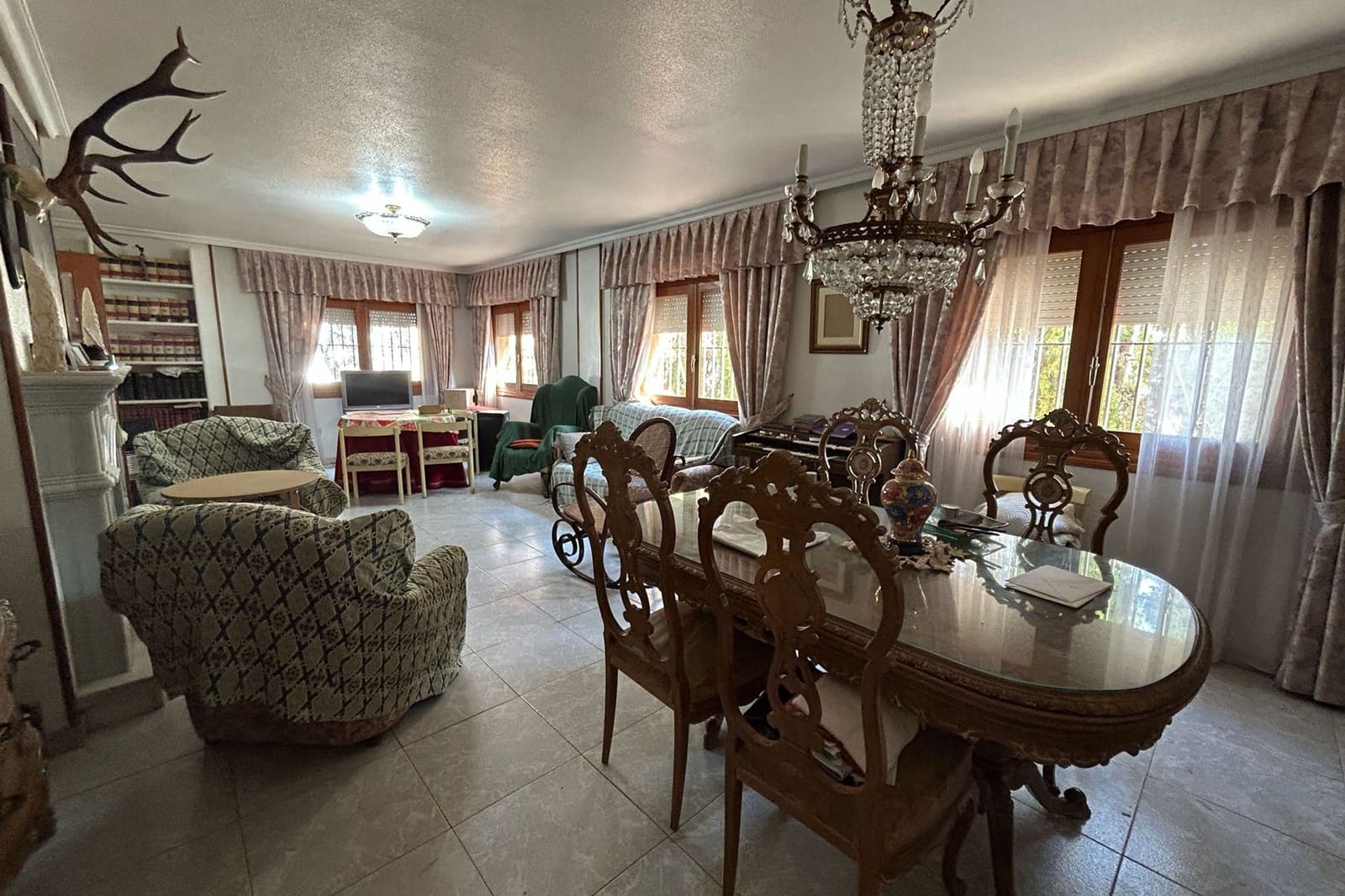 6 soveværelse Villa til salg i Los Balcones - € 550.000 (Ref: 9875314)