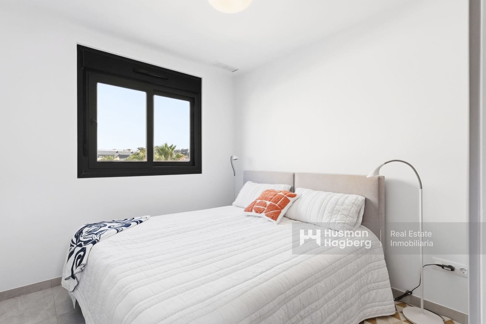 2 soveværelse Lejlighed til salg i Playa Flamenca med swimmingpool - € 499.900 (Ref: 9879872)