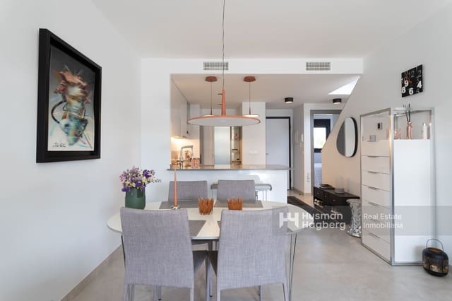 2 soveværelse Lejlighed til salg i Playa Flamenca, Orihuela med swimmingpool - € 499.900 (Ref: 9879872)