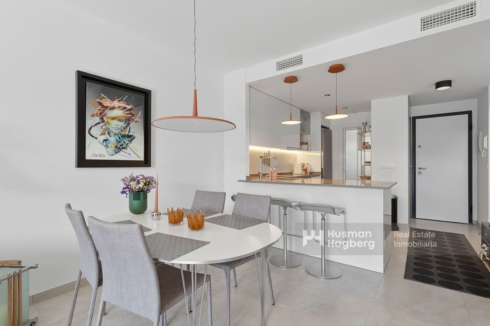 2 soveværelse Lejlighed til salg i Playa Flamenca med swimmingpool - € 499.900 (Ref: 9879872)