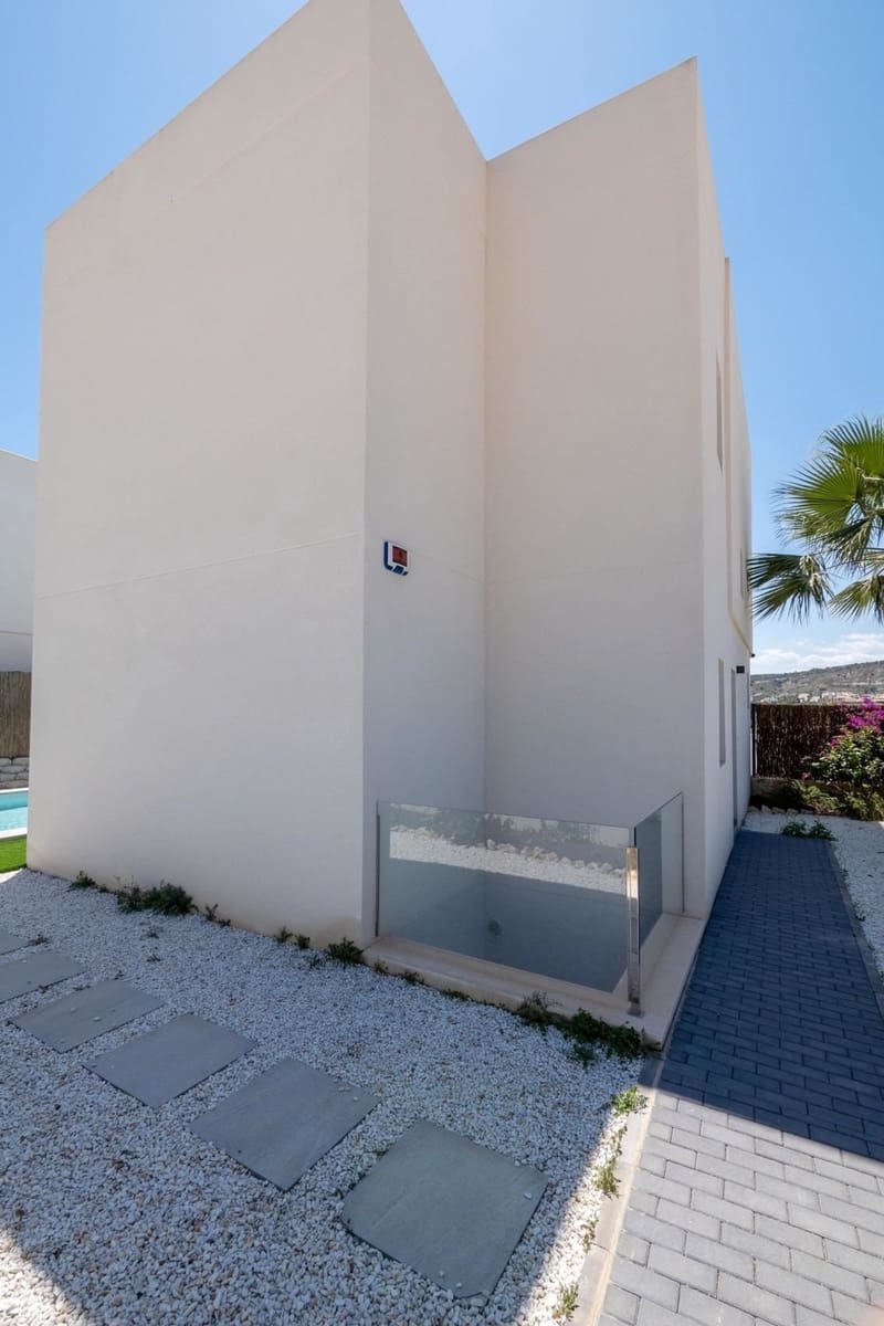 4 sypialnia Willa na sprzedaż w Algorfa z basenem - 669 000 € (Ref: 9883579)