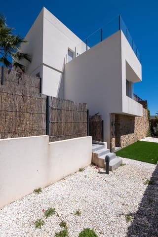4 sypialnia Willa na sprzedaż w Algorfa z basenem - 669 000 € (Ref: 9883579)
