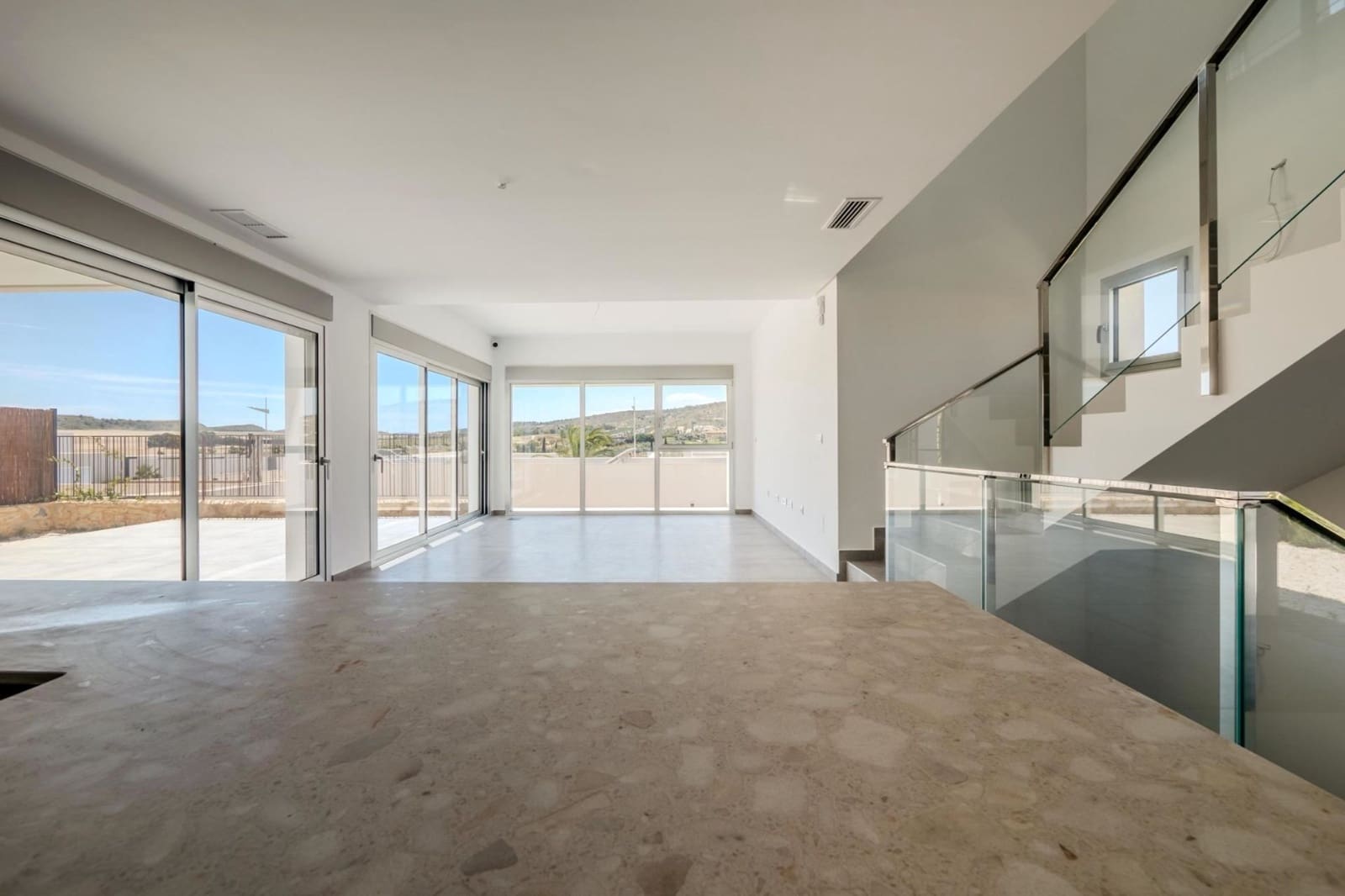 4 sypialnia Willa na sprzedaż w Algorfa z basenem - 669 000 € (Ref: 9883579)