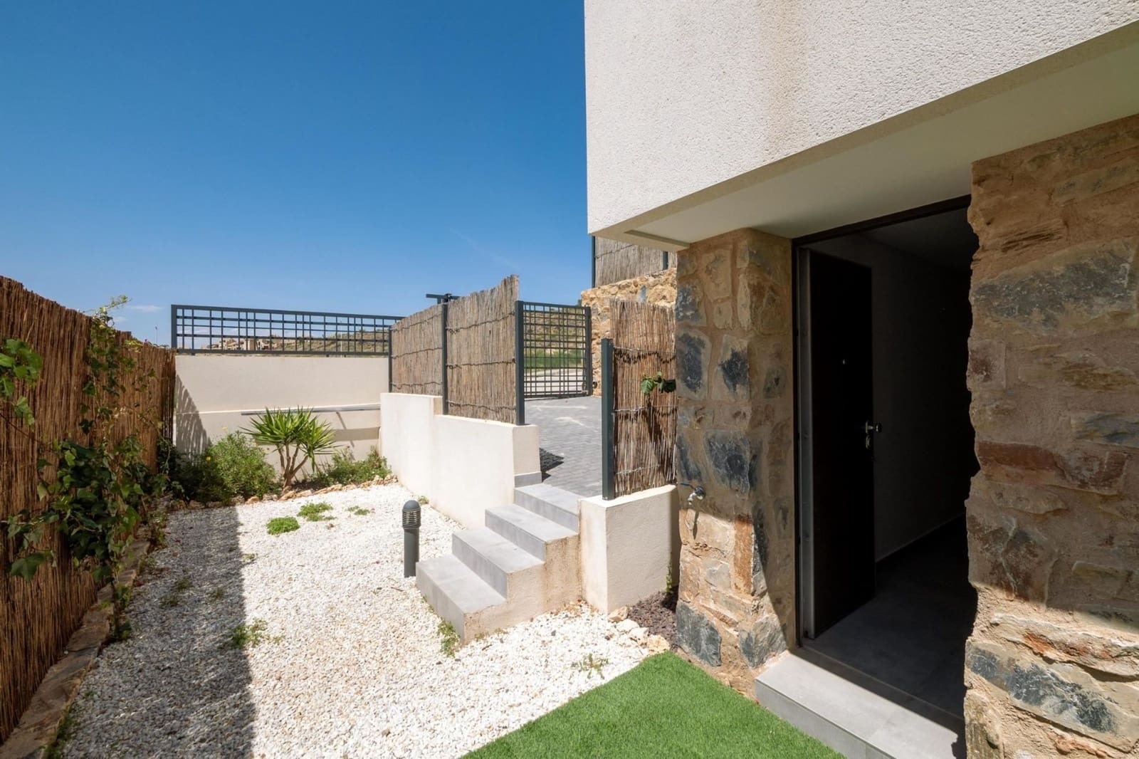 4 sypialnia Willa na sprzedaż w Algorfa z basenem - 669 000 € (Ref: 9883579)