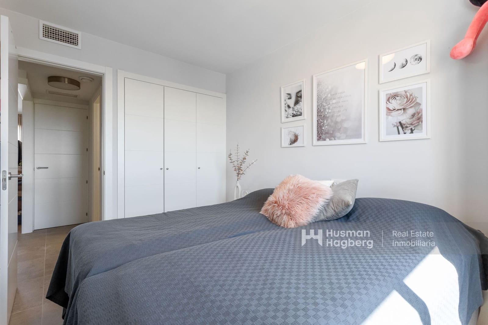 2 sypialnia Apartament na sprzedaż w Torrevieja z basenem - 259 000 € (Ref: 9893208)