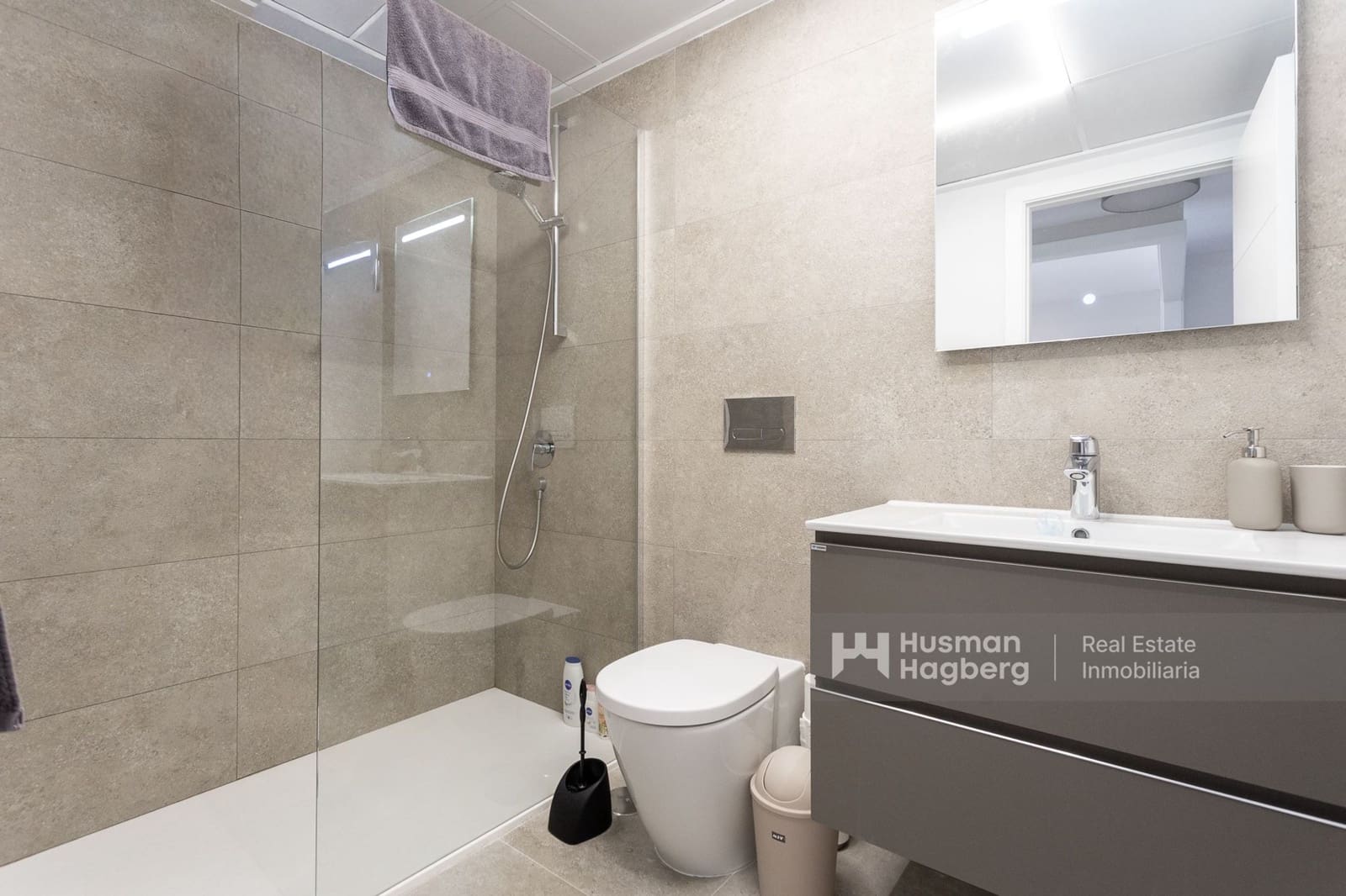 2 sypialnia Apartament na sprzedaż w Torrevieja z basenem - 259 000 € (Ref: 9893208)