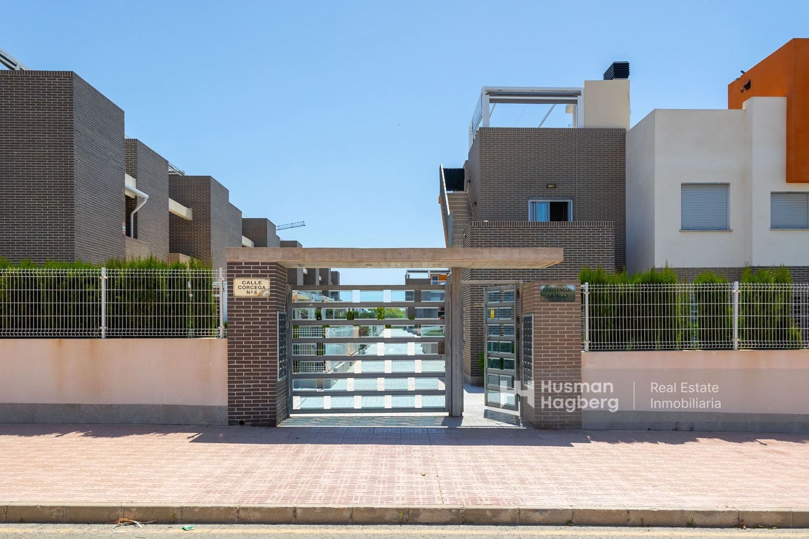 2 sypialnia Apartament na sprzedaż w Torrevieja z basenem - 259 000 € (Ref: 9893208)