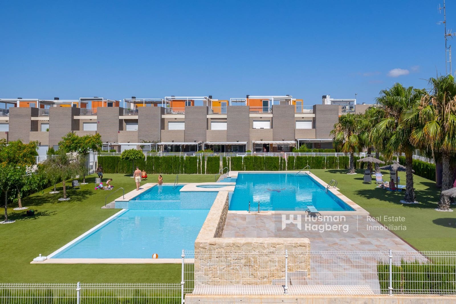 2 sypialnia Apartament na sprzedaż w Torrevieja z basenem - 259 000 € (Ref: 9893208)