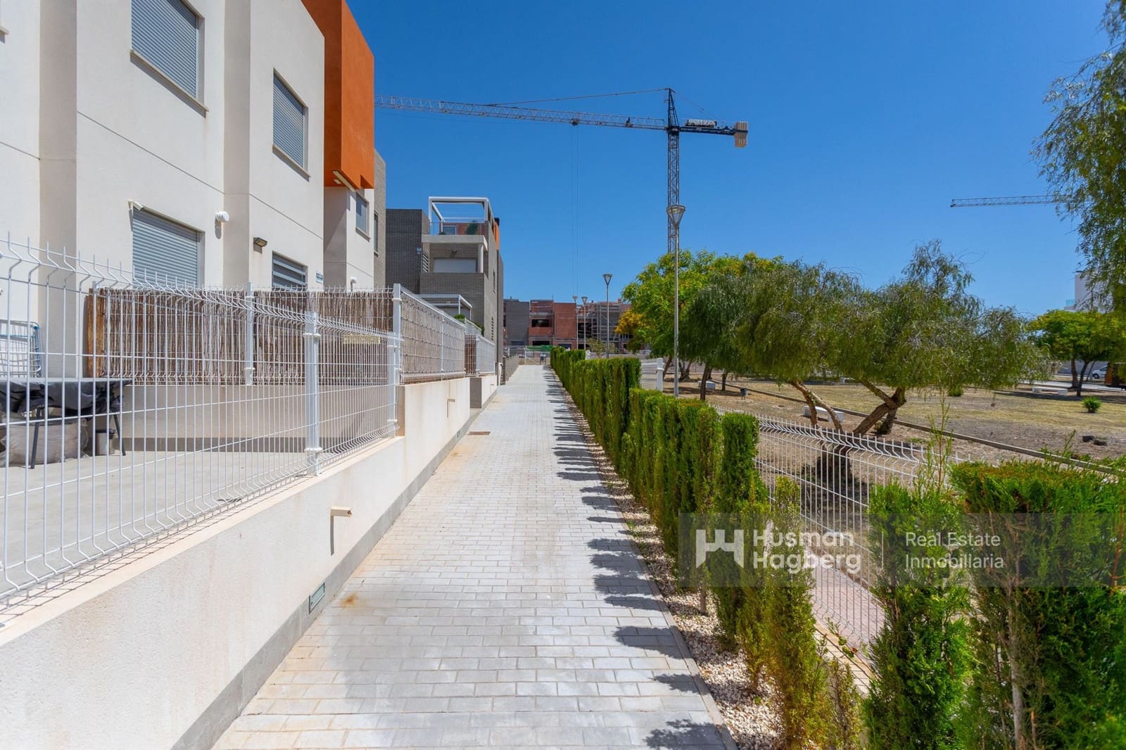 2 sypialnia Apartament na sprzedaż w Torrevieja z basenem - 259 000 € (Ref: 9893208)