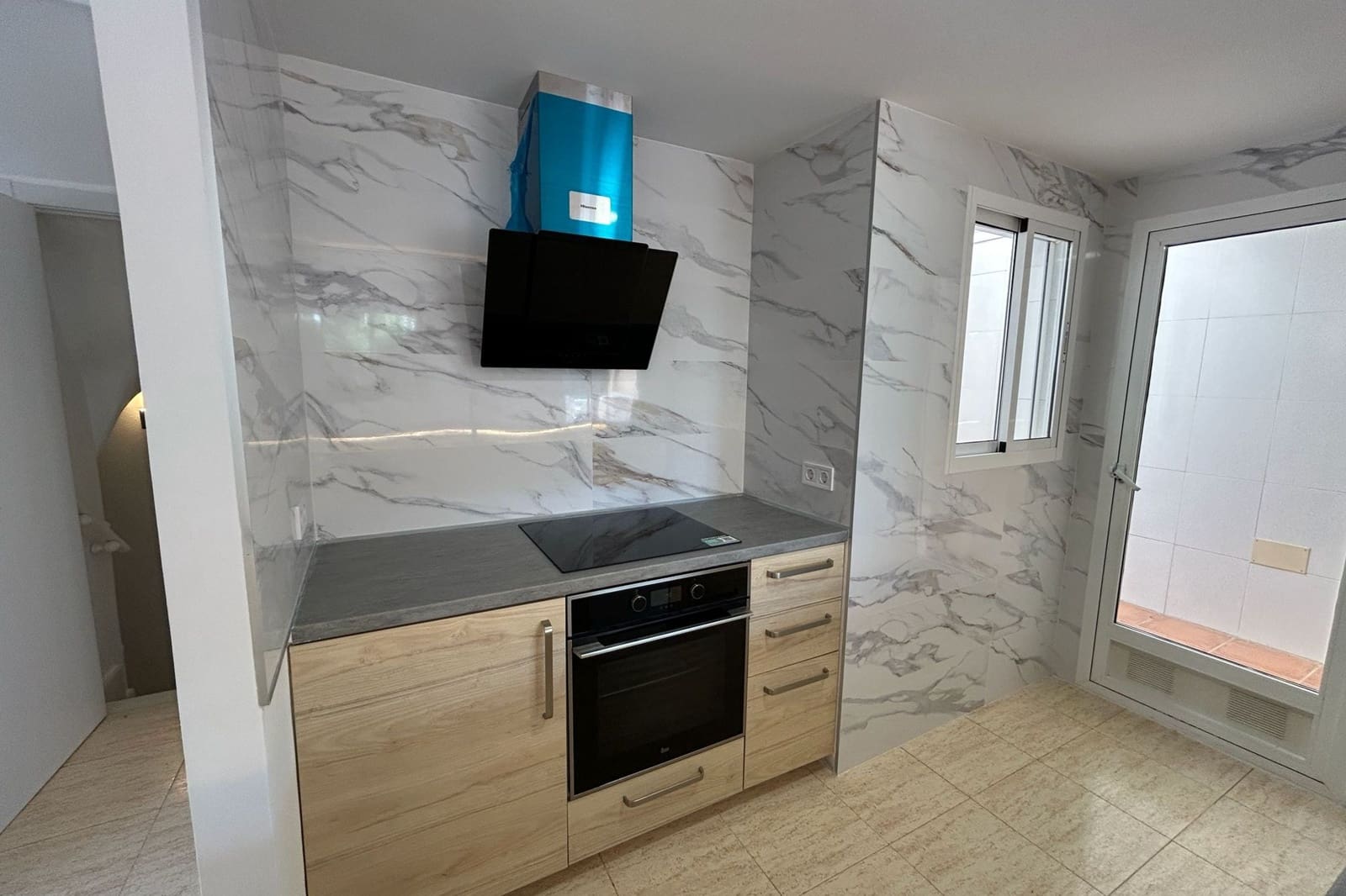 Casa de 3 habitaciones en Pilar de la Horadada en venta con piscina - 299.999 € (Ref: 9895364)