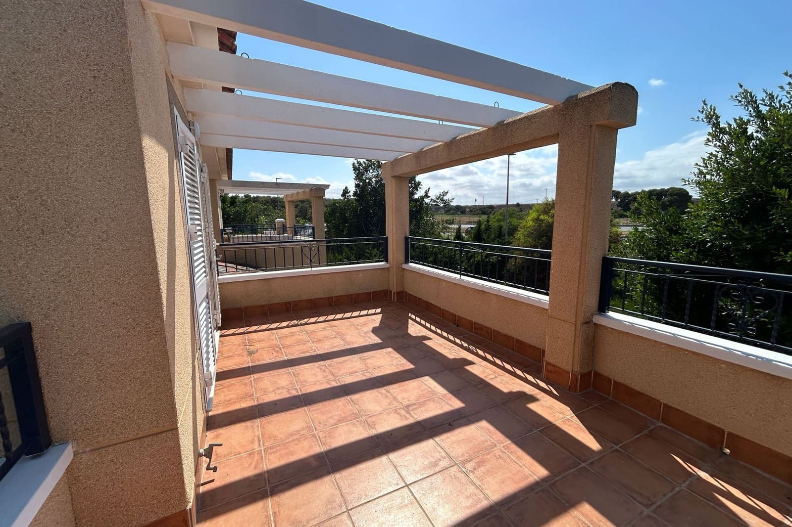 Casa de 3 habitaciones en Pilar de la Horadada en venta con piscina - 299.999 € (Ref: 9895364)