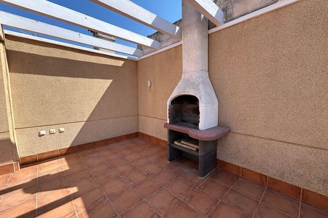 Casa de 3 habitaciones en Mil Palmeras, Pilar de la Horadada en venta con piscina - 299.999 € (Ref: 9895364)