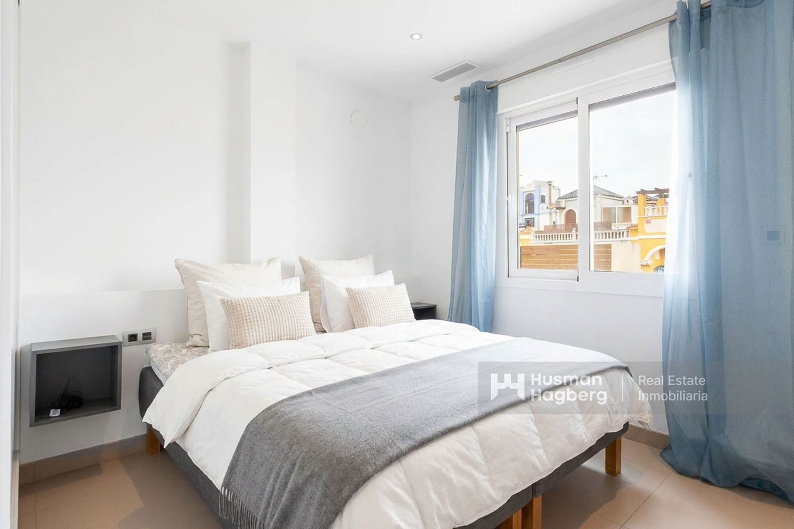 6 quarto Moradia para venda em Aguas Nuevas com piscina - 795 000 € (Ref: 9900021)