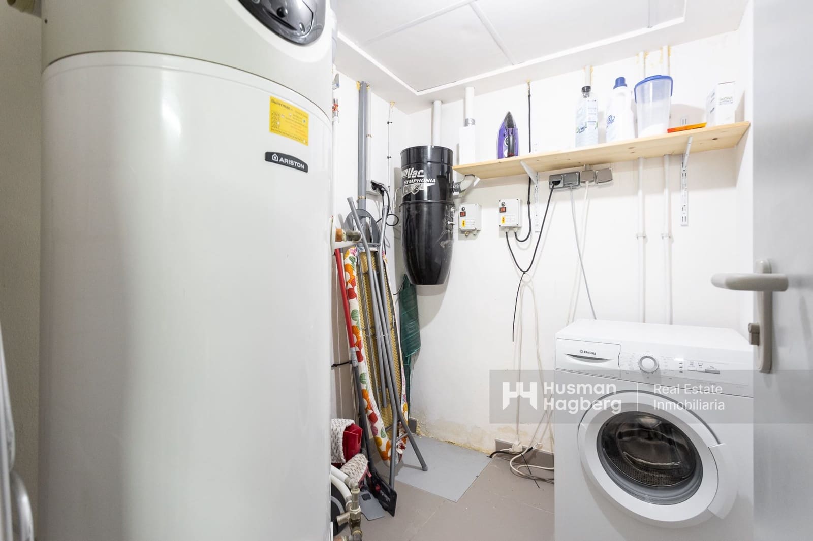 6 quarto Moradia para venda em Aguas Nuevas com piscina - 795 000 € (Ref: 9900021)