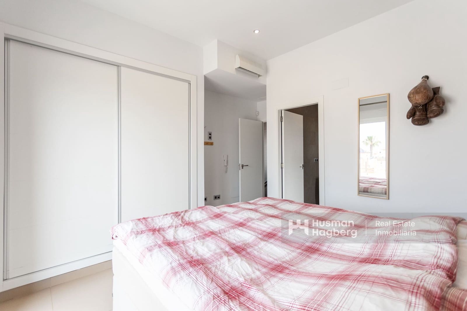 6 quarto Moradia para venda em Aguas Nuevas com piscina - 795 000 € (Ref: 9900021)