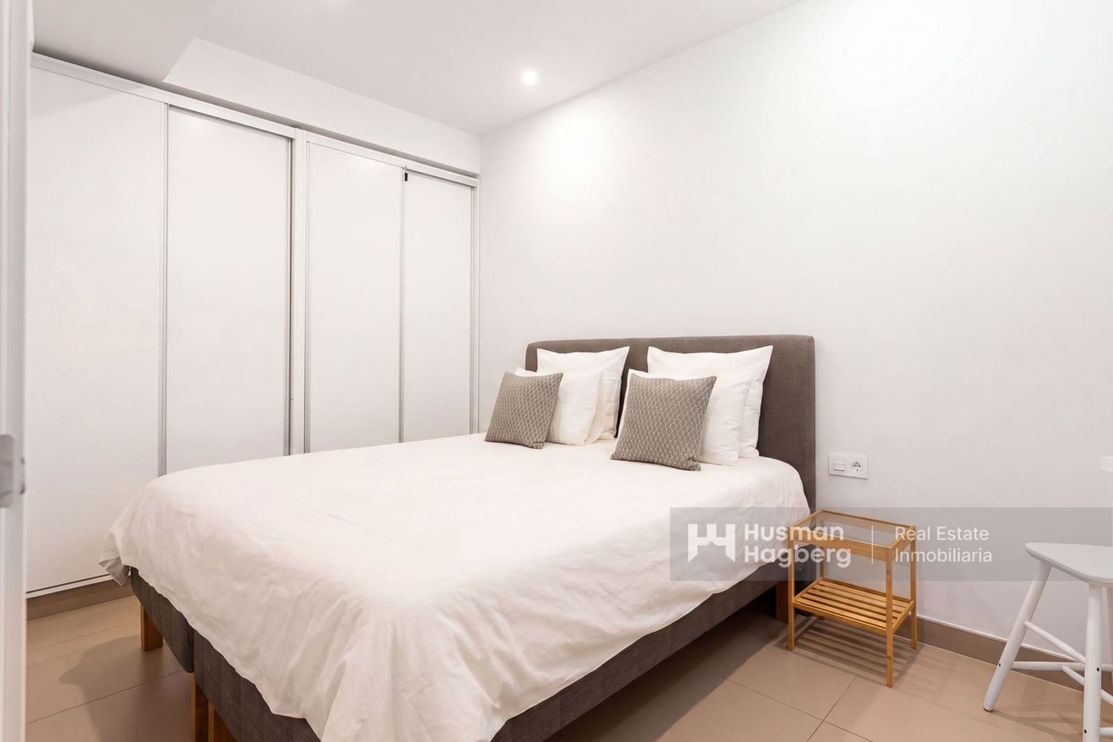 6 quarto Moradia para venda em Aguas Nuevas com piscina - 795 000 € (Ref: 9900021)