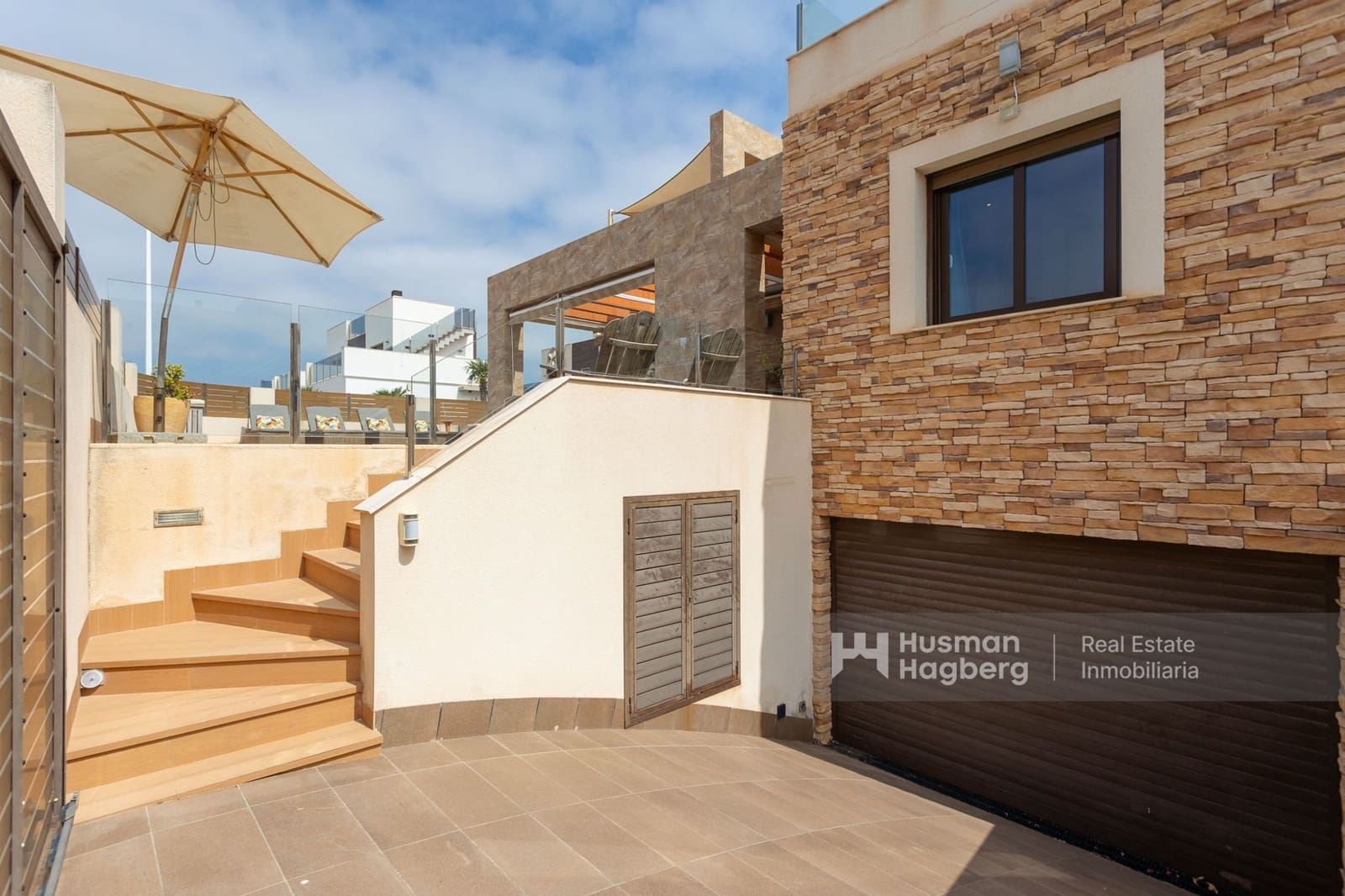 6 quarto Moradia para venda em Aguas Nuevas com piscina - 795 000 € (Ref: 9900021)