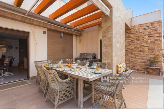 6 quarto Moradia para venda em Aguas Nuevas, Torrevieja com piscina - 795 000 € (Ref: 9900021)