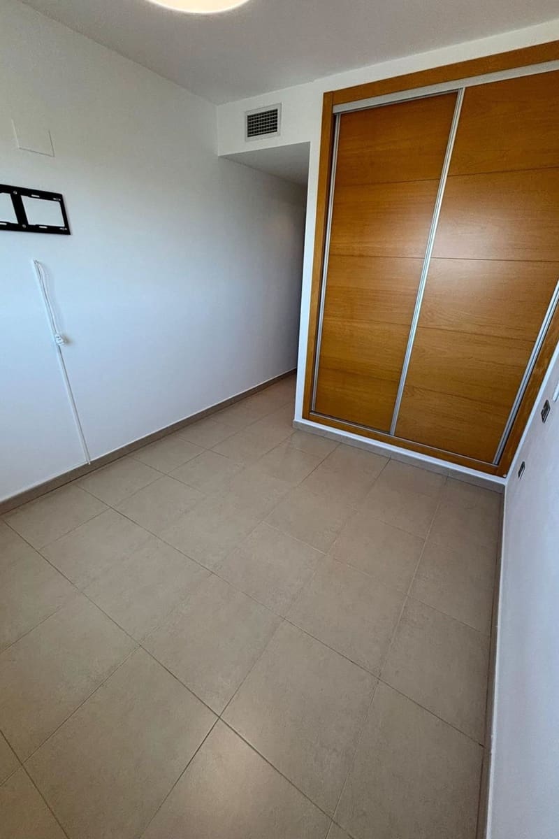 2 sypialnia Apartament na sprzedaż w Playa de San Juan z basenem - 624 000 € (Ref: 9914570)