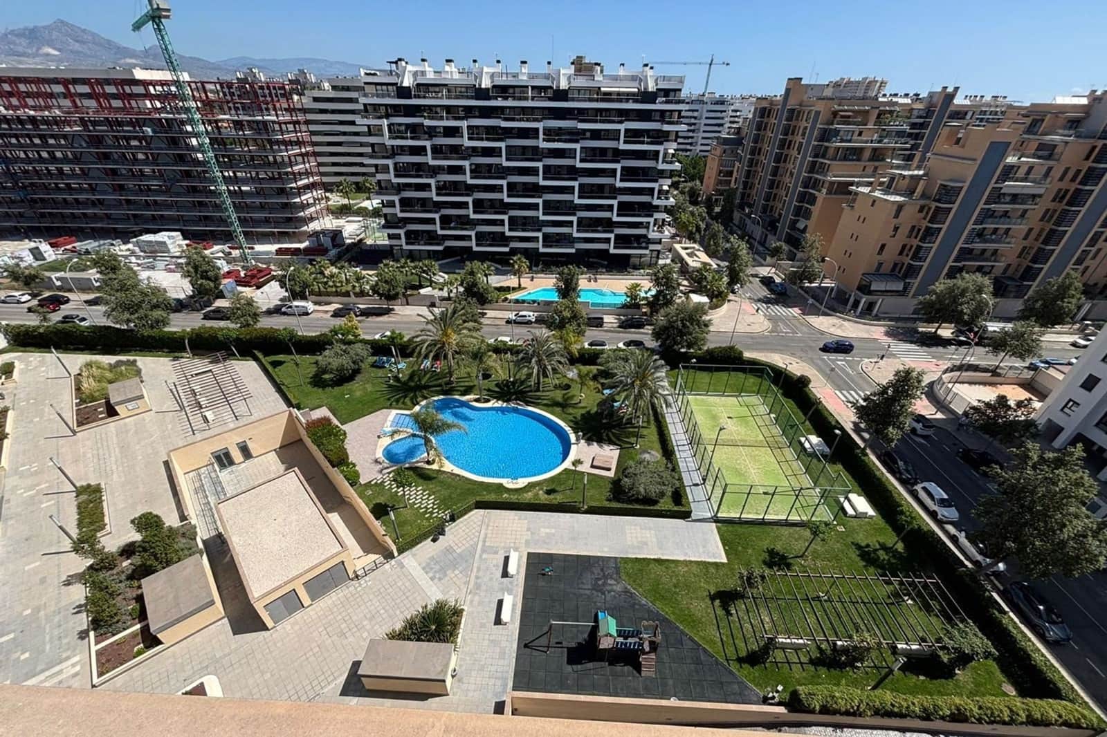 2 sypialnia Apartament na sprzedaż w Playa de San Juan z basenem - 624 000 € (Ref: 9914570)