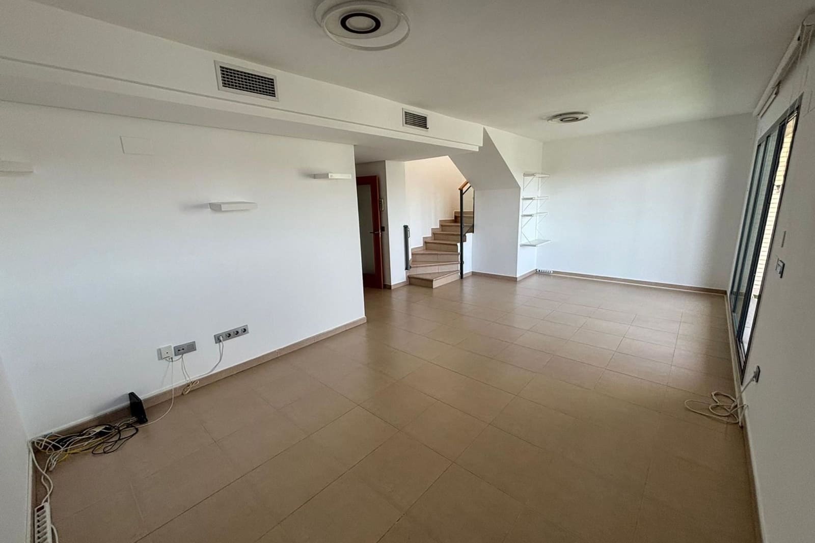 2 sypialnia Apartament na sprzedaż w Playa de San Juan z basenem - 624 000 € (Ref: 9914570)